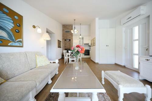 Apartments Mirakul