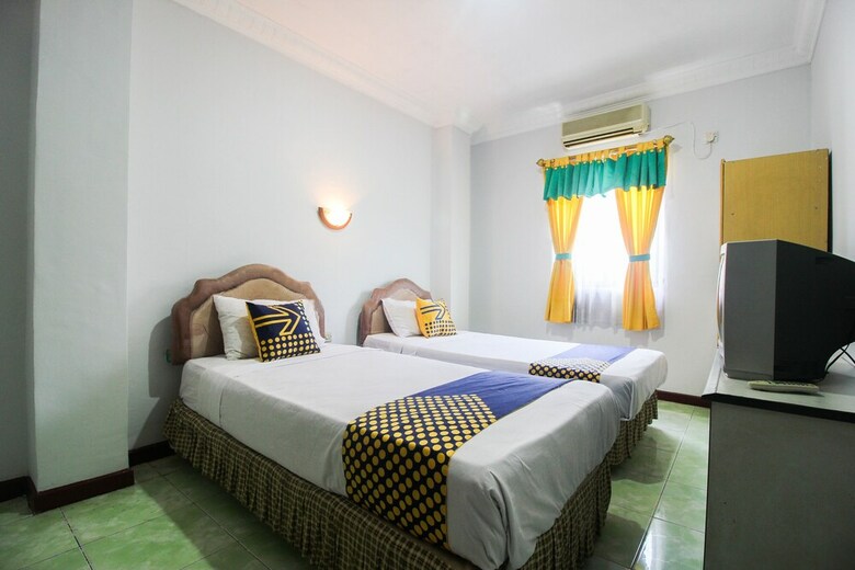 Hotel Spot On 2721 Wisma Dahlia