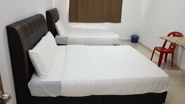 Hotel Oyo 89998 Thank Q Inn 2