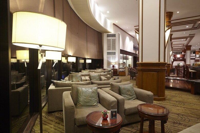 Lao Plaza Hotel