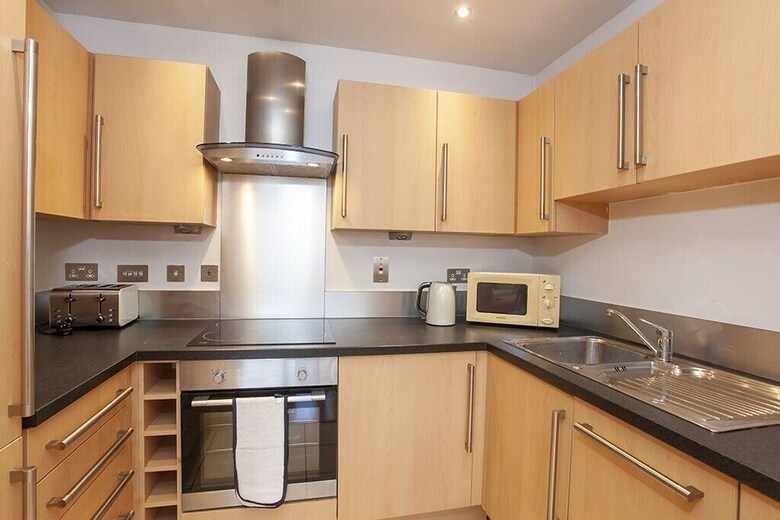 Almanna Apartment