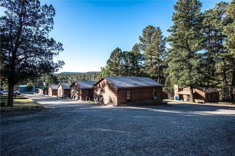 Cabana Apache Village 9, Queen Bed, Midtown, Pet Friendly, Sleeps 2