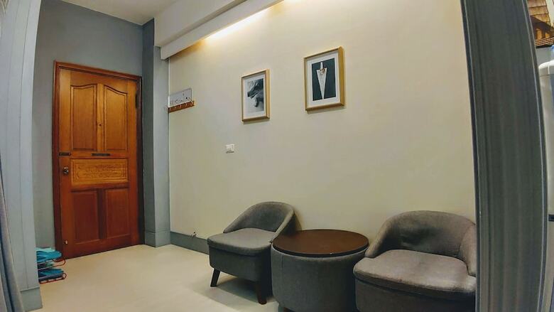Hotel Daguli's Home
