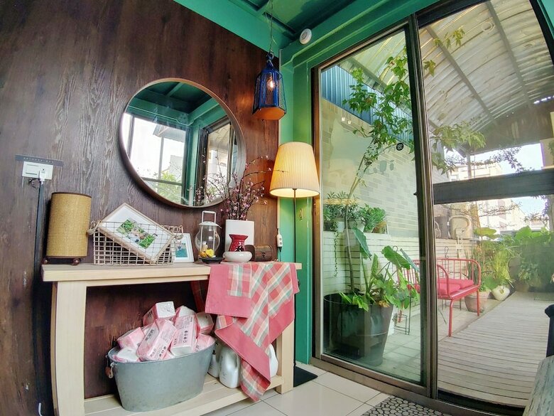 Hotel Daguli's Home