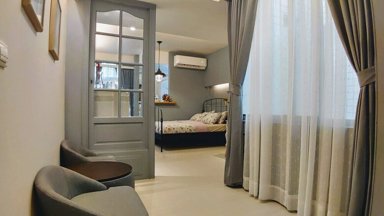 Hotel Daguli's Home