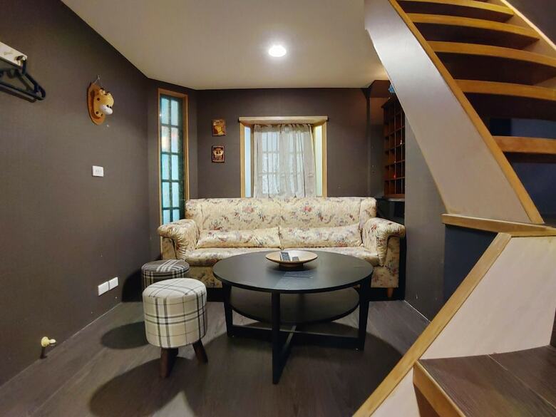Hotel Daguli's Home