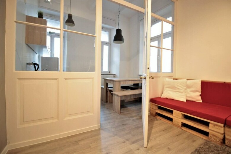 Hotel Ger�umiger Altbau F�r Gro�e Gruppen