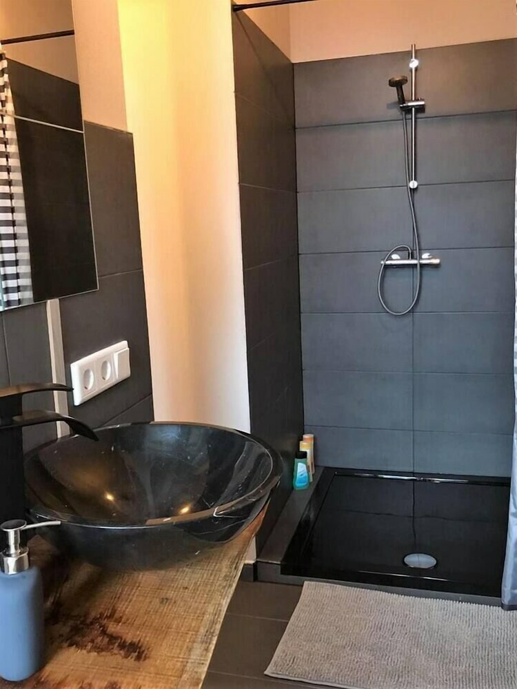 Hotel Ger�umiger Altbau F�r Gro�e Gruppen