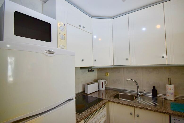 Apartamento 039 All Year Sun & Pool / AC - Wifi