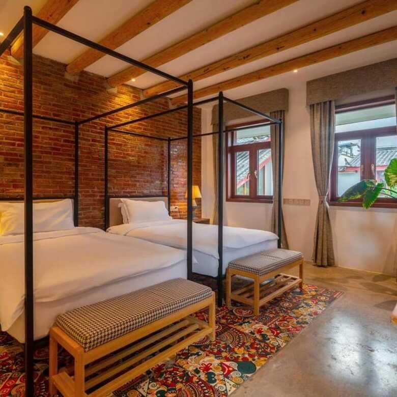Floral Hotel Yun Shan Nan Lijiang