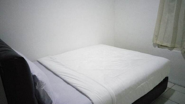 Hostal Zleepy Pembangunan