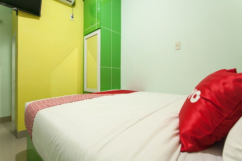 Hotel Oyo 1763 Dinda Residence