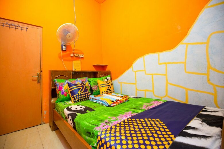 Hostal Spot On 1762 Gandrung Payungan Family