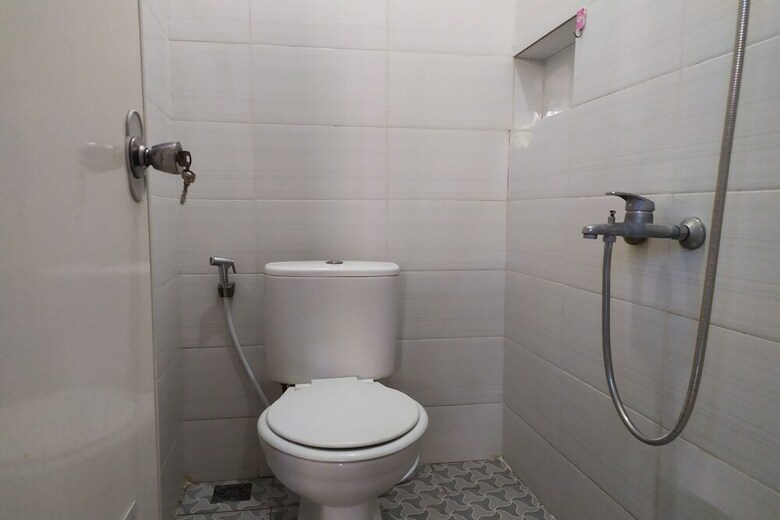 Hotel Yulia Guesthouse