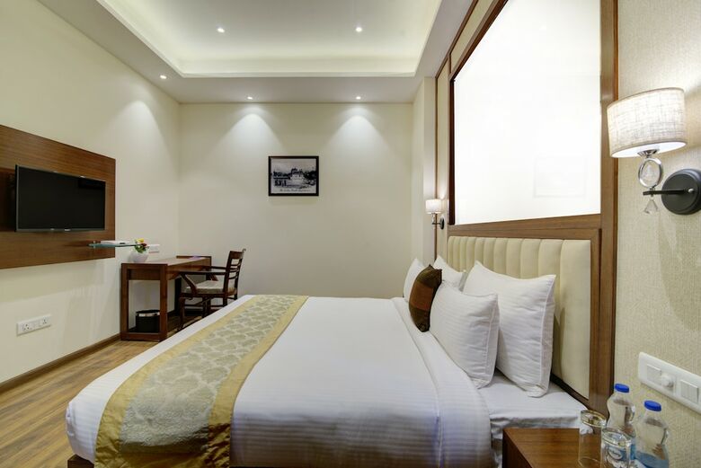 Hotel Amritara Sadka Amritsar