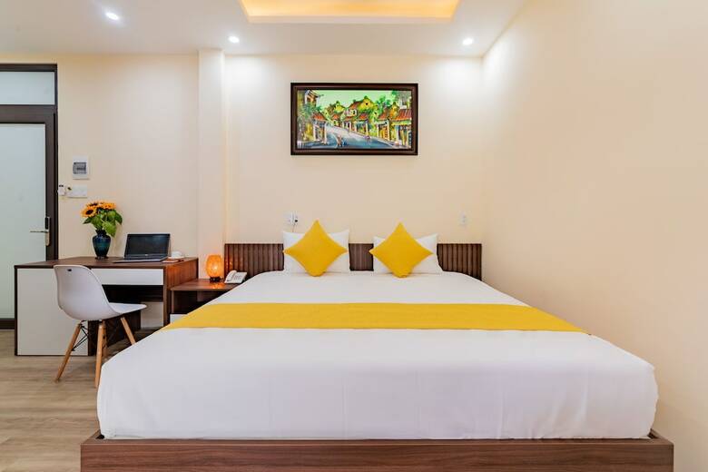 Green Hill Hotel