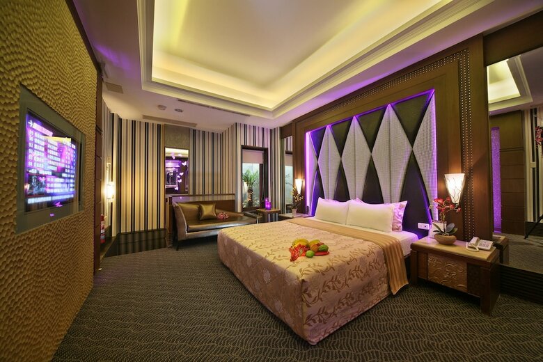 Hotel Shining Motel