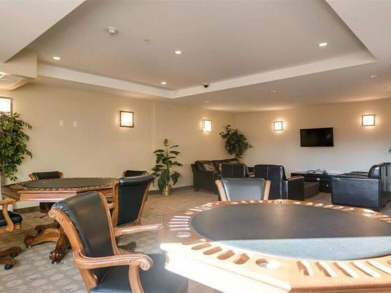 Apartamento Bright Corner Unit With Lake And Pool Views #543