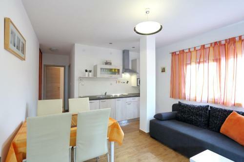 Apartments Luvija