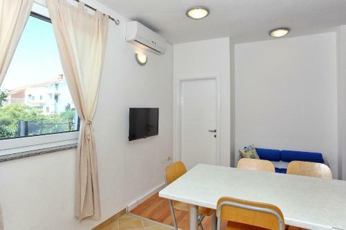 Apartments Maivjo