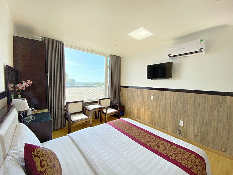 Hotel Minh Hang