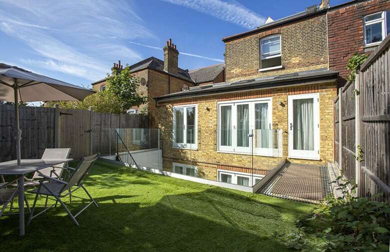Ealing Apartments