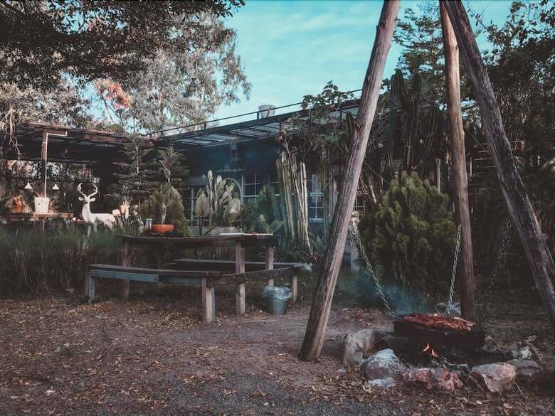 Hotel Rewild Camp And Cafe