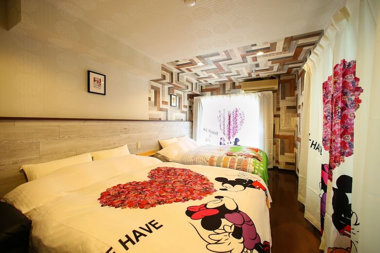 R Hotel