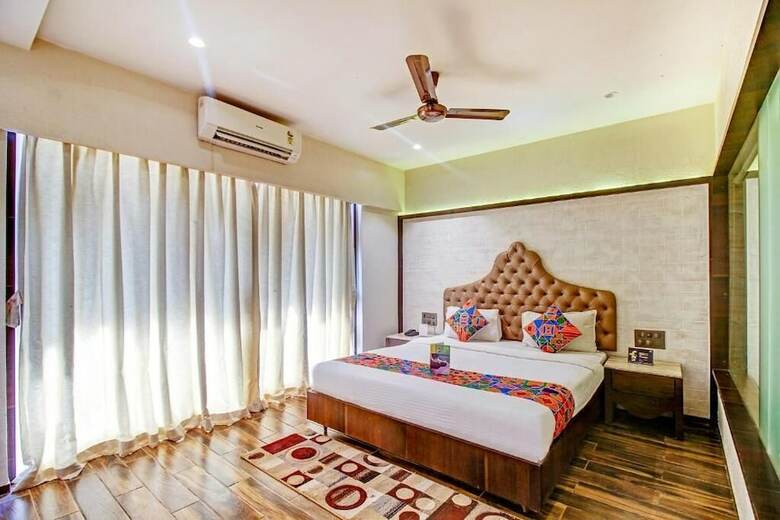 Supreme Grande By Hotel Sai Village