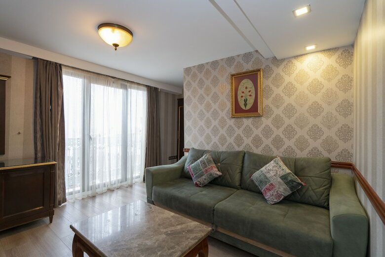 Moss Suites Hotel