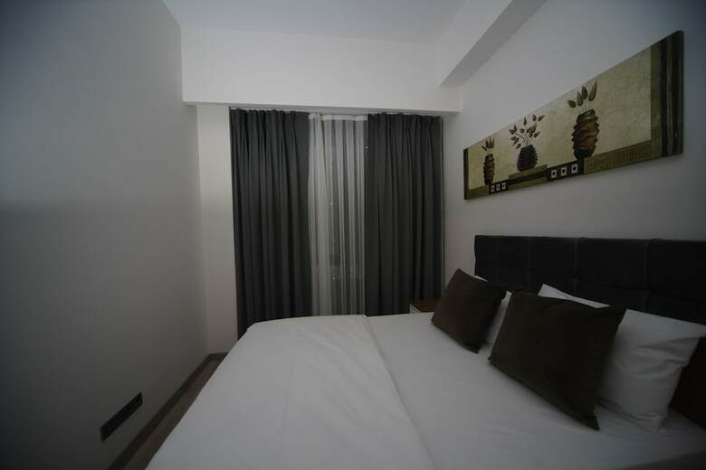 Fujer Suites & Hotel