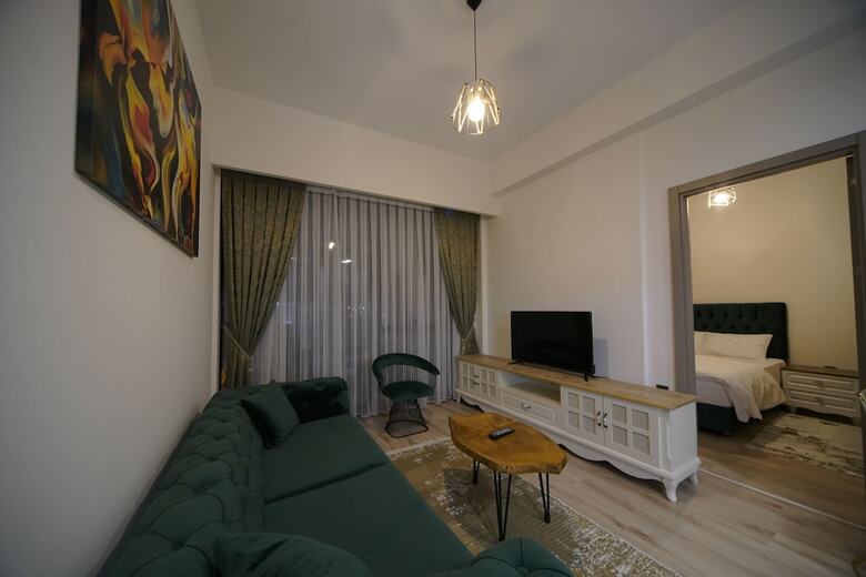 Fujer Suites & Hotel