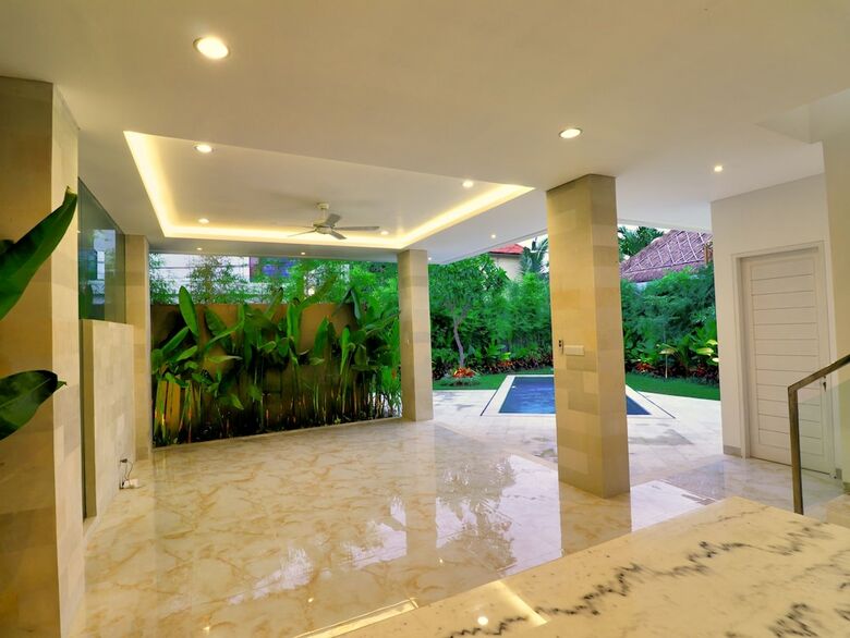 Villa Swan