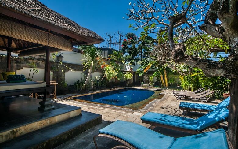 Villa Este, Seminyak