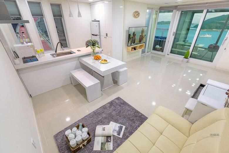 Arco Poolvilla Pension