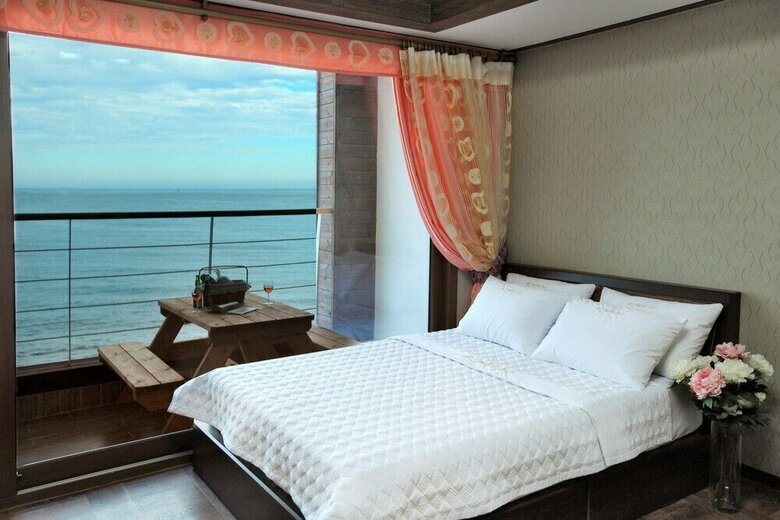 Sea Islend Pension