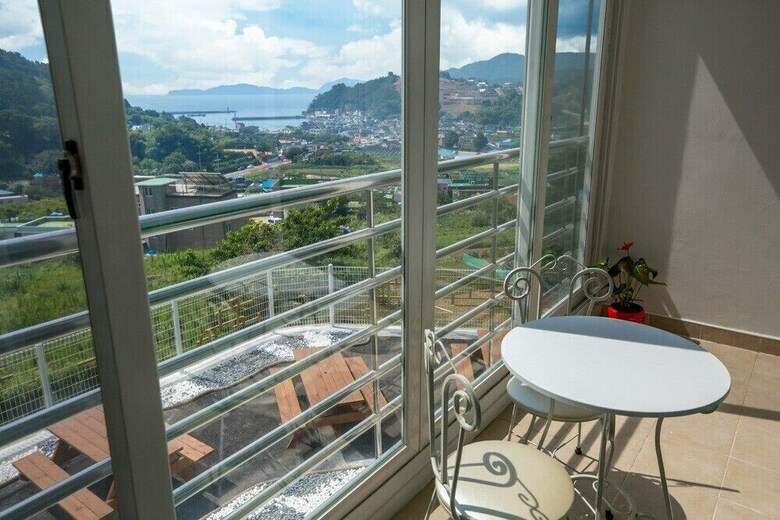 Pension Paradise Geoje (Ocean)