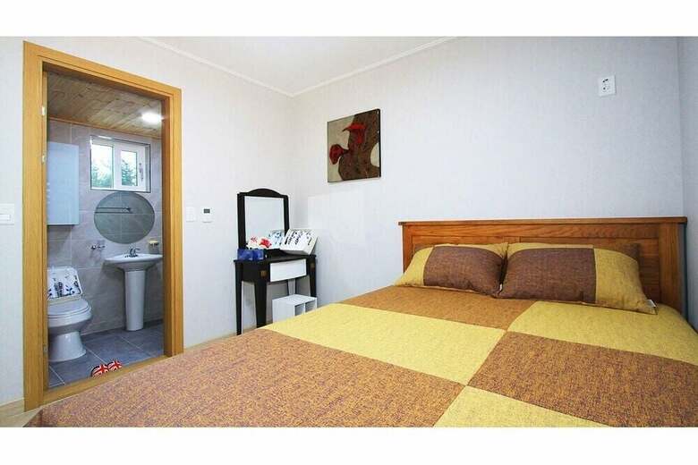 Camino Poolvilla Pension