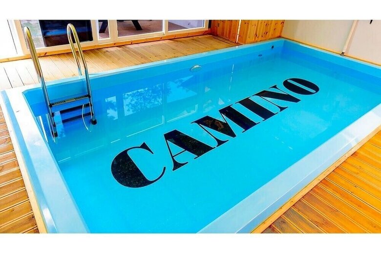 Camino Poolvilla Pension