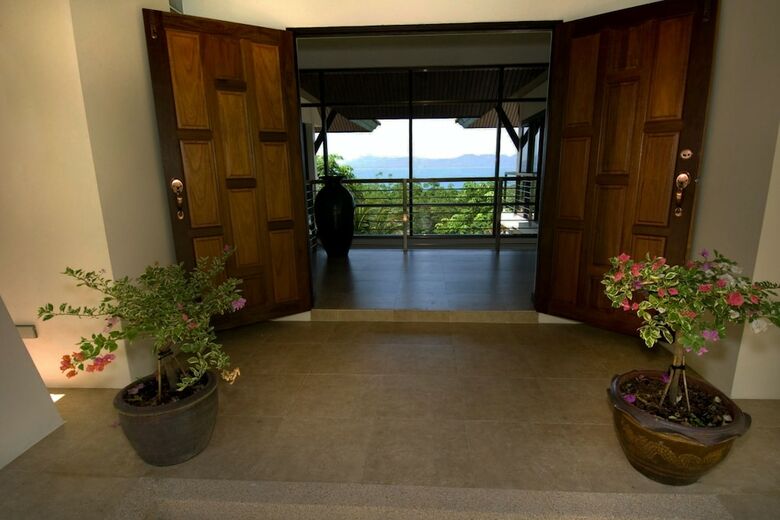 3 Bedroom Sea View Villa Kao Lom