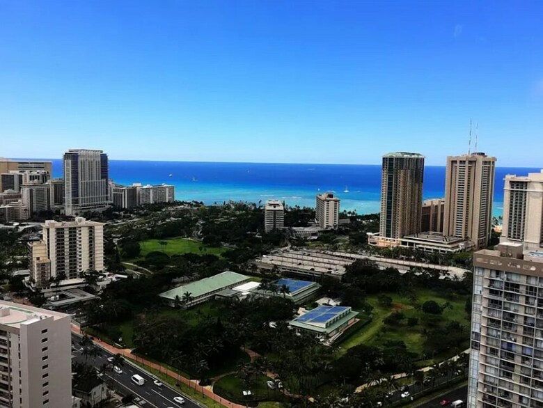 Penthouse 401-ocean/sunset Views