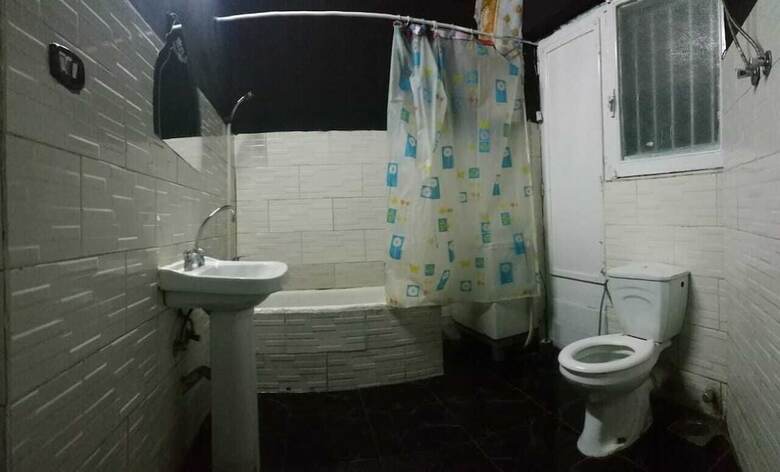 Hostal Castle Hotel