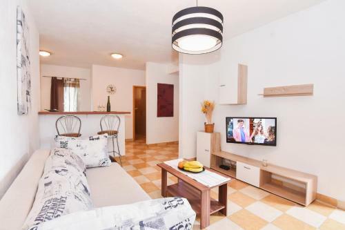 Apartments Kostijal