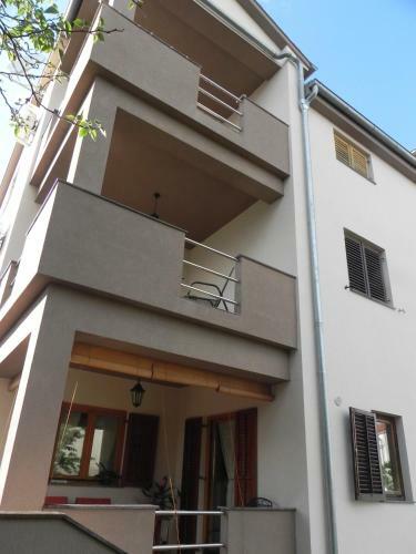 Apartments Kostijal