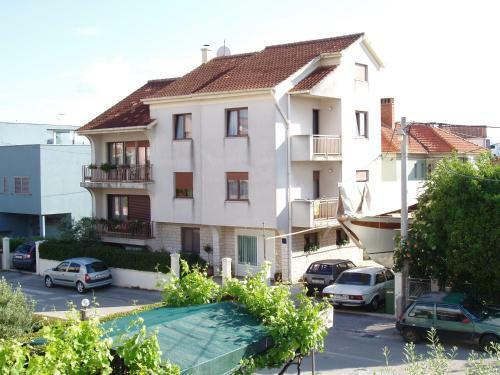 Apartments Babin