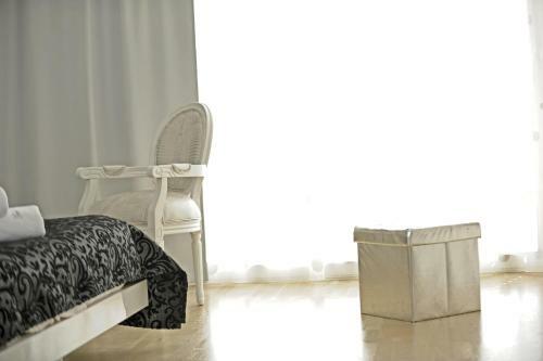 Hostal Tinel Superior Residence