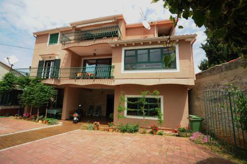 Apartments Piero