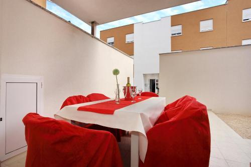 Apartment Village Nin