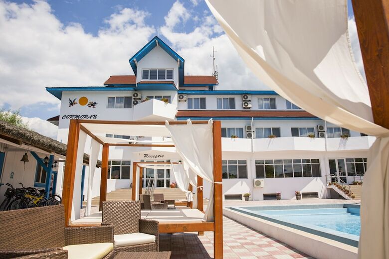 Hotel Cormoran Resort