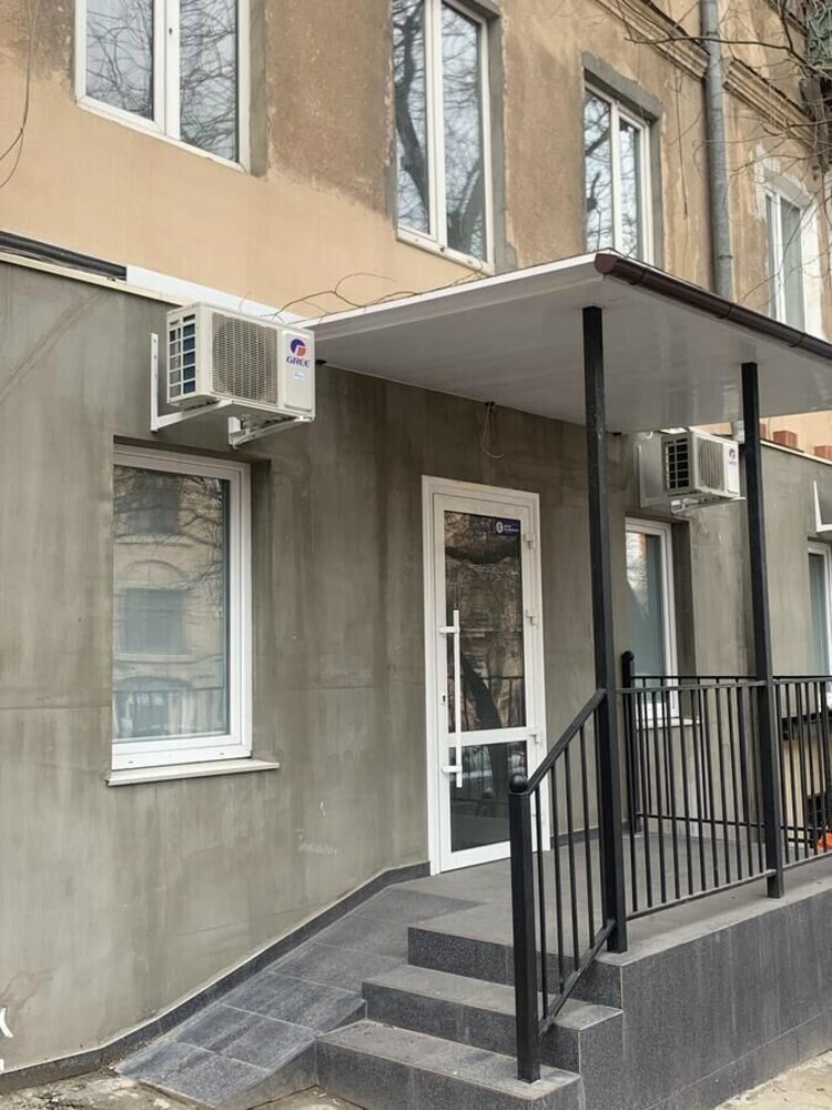 Hostal Pirs Hostel